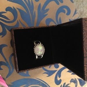 Fashion Moon Stone Ring 😍🌙